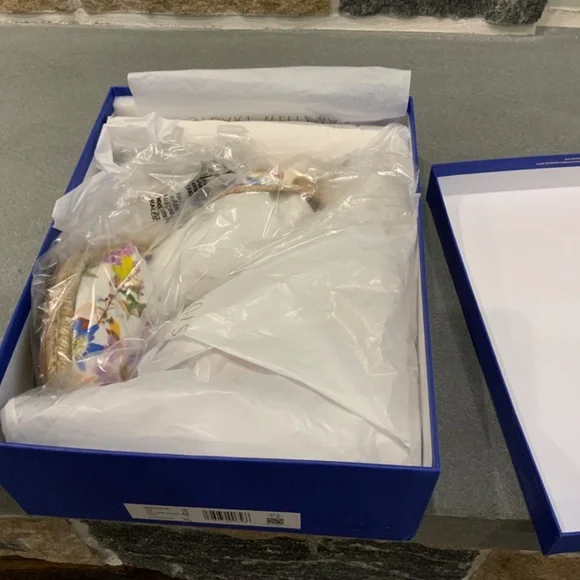 SOLD - Picture 5 of 7